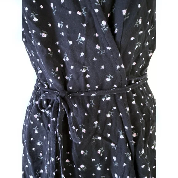 Brandy Melville Woman's Robbie Floral Wrap Around Dress - Picture 5 of 9